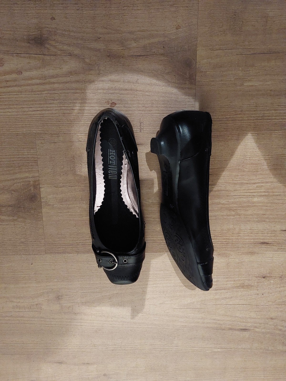 Zwarte Hot Item pumps Mt 40 met gesp, Zwart, Ophalen of Verzenden, Zo goed als nieuw, Hot Item