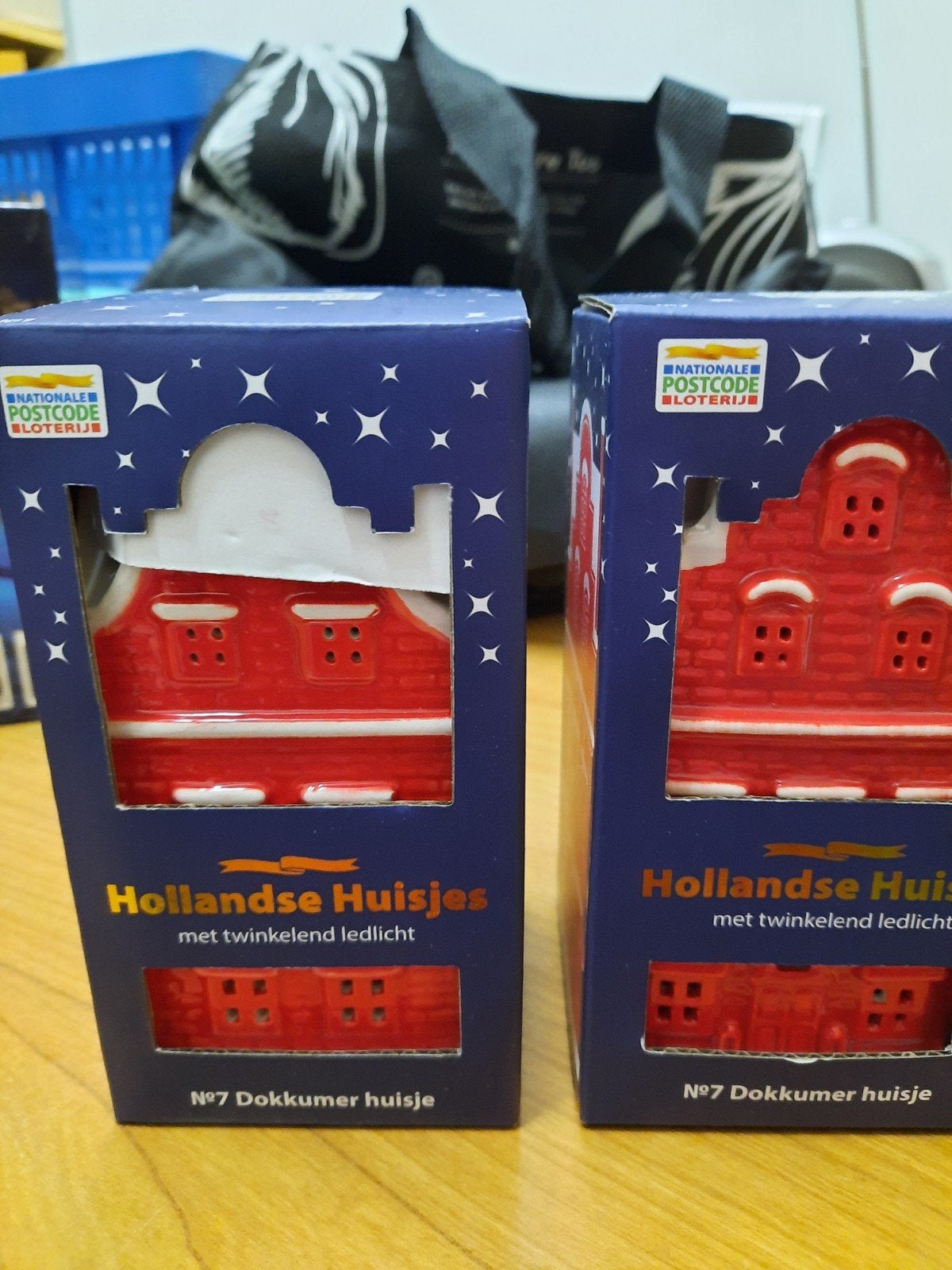Postcodeloterij huisjes: 2x nr 2 en 2x nr 7, Verzamelen, Ophalen, Zo goed als nieuw, Nvt, Nvt
