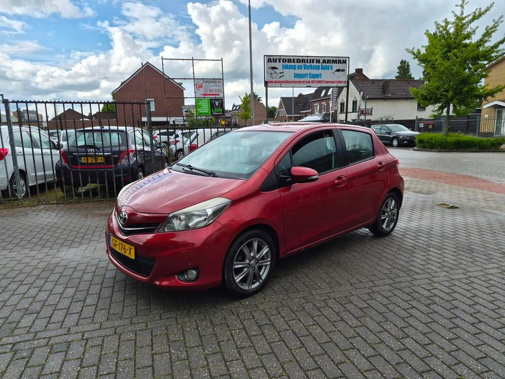 Toyota Yaris 1.3 VVT-i Aspiration, Auto's, Toyota, Voorwielaandrijving, Euro 5, 4 cilinders, 1329 cc