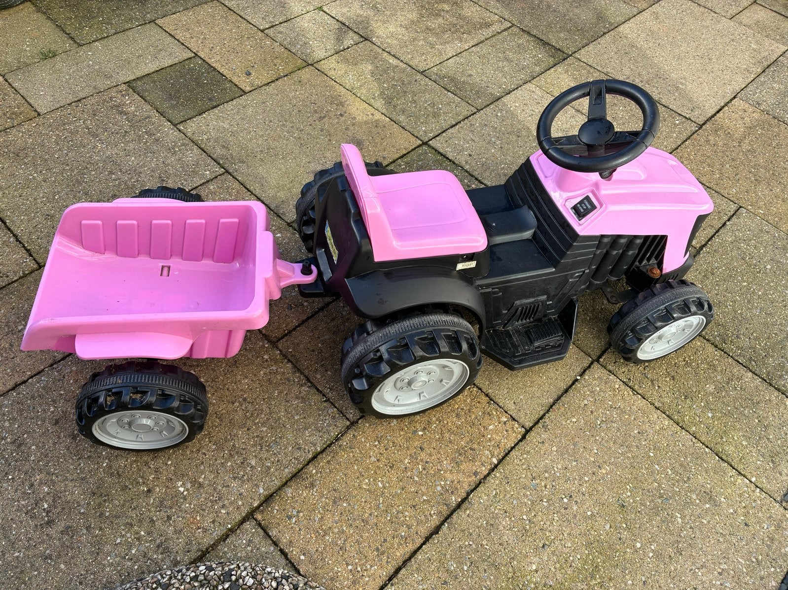 Roze cars4kids elektrische tractor met aanhanger, Ophalen, Gebruikt, Trapvoertuig