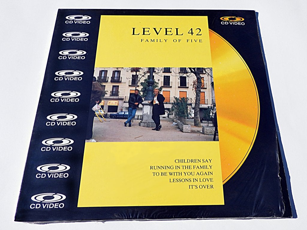CDvideo 8" Level 42 Family of Five zelden nieuw inverpakking, Engels, Alle leeftijden, Ophalen of Verzenden, Nieuw in verpakking