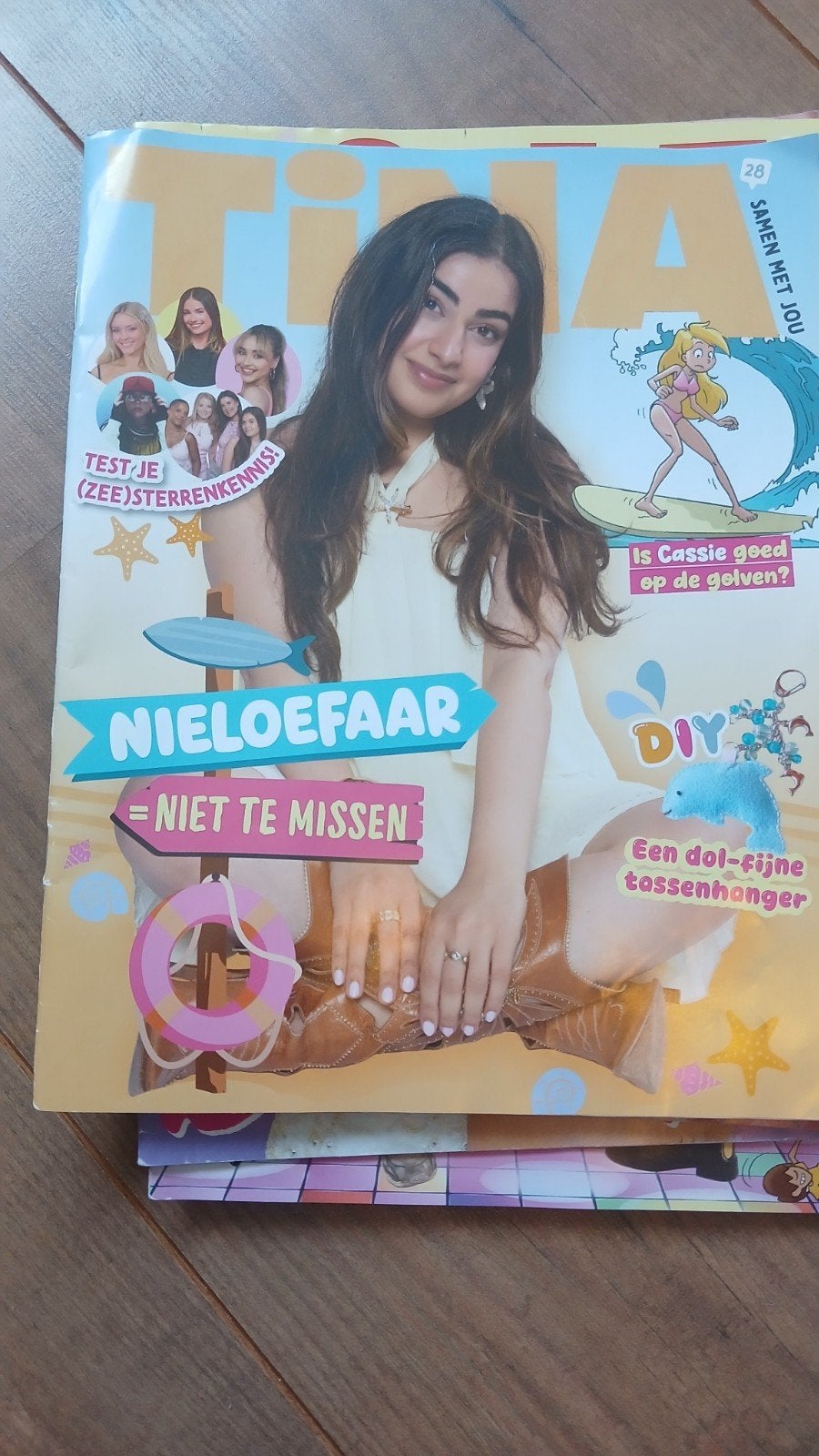 Tina tijdschriften - 2 gelezen exemplaren, Ophalen of Verzenden, Gelezen, Damesbladen