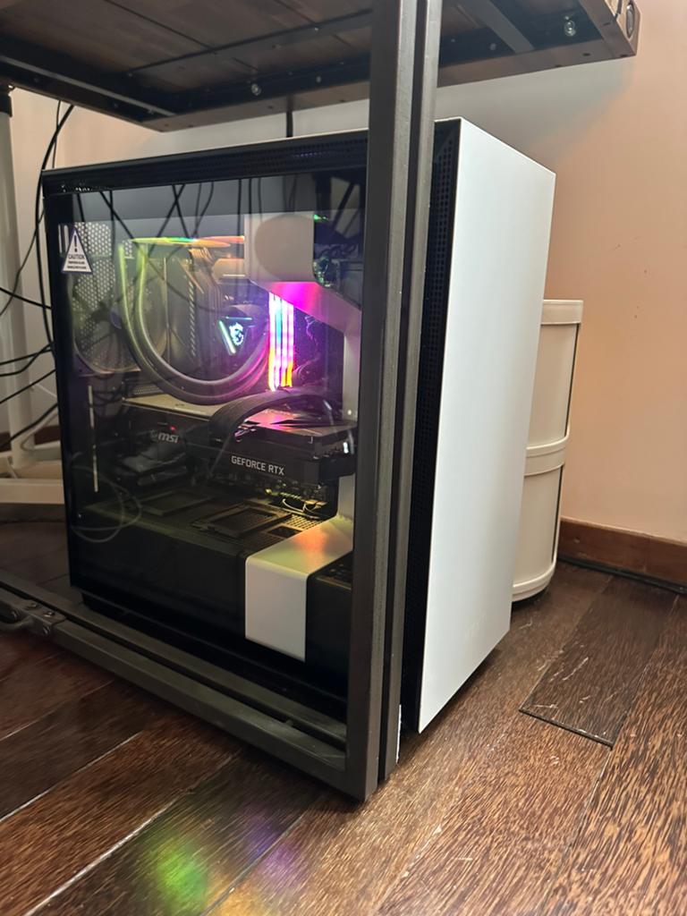 Gaming PC 64GB RAM, i9-11900KF, RTX 3070 Ti, water gekoeld, Overige genres, 1 speler, Ophalen of Verzenden, Zo goed als nieuw
