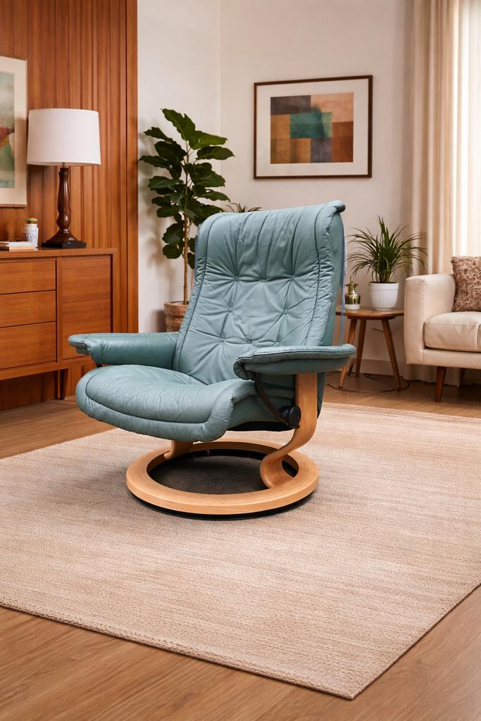 Stressless Royale (evt met vintage poef), Ophalen of Verzenden, Zo goed als nieuw