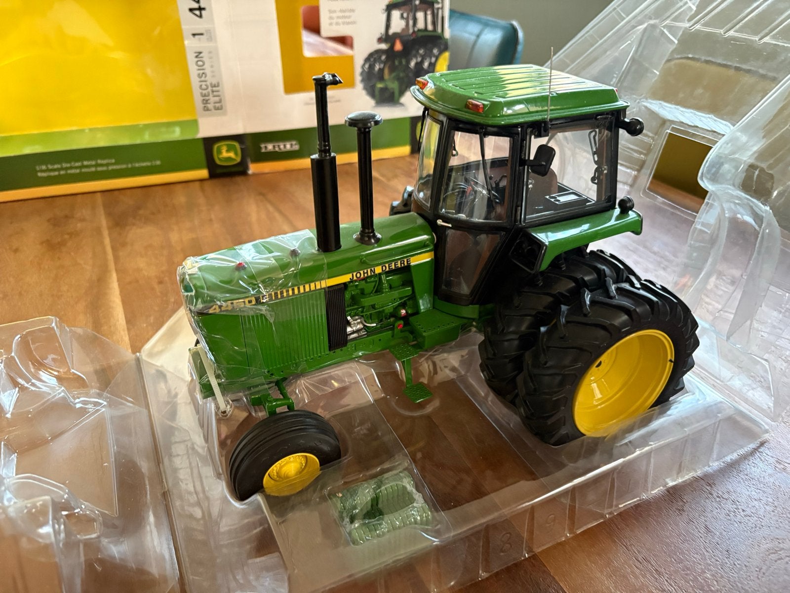 Ertl Precision Elite series 1 John Deere 4450, Overige merken, Verzenden, 1:32 tot 1:50, Overige typen