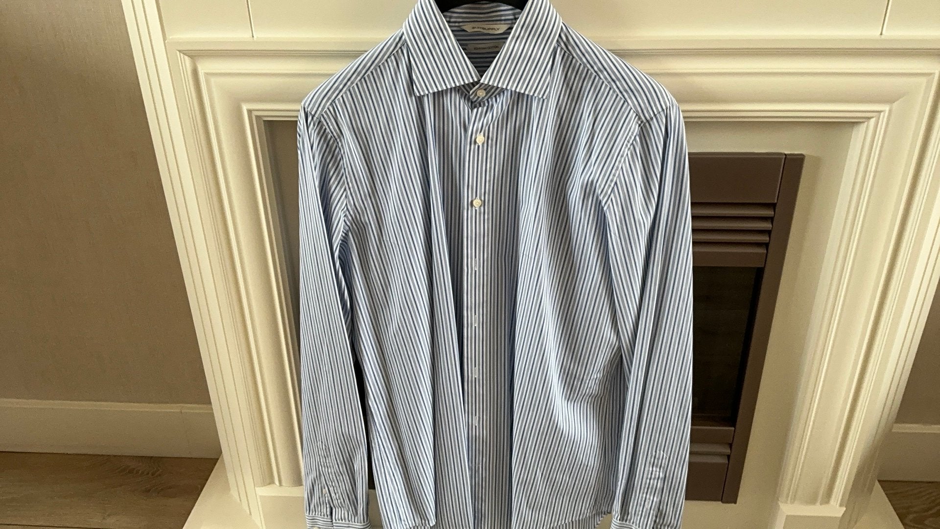 Blauw gesteept overhemd maat 41. L. Van suitsupply, Kleding | Heren, Overhemden, Ophalen of Verzenden, Zo goed als nieuw, Blauw