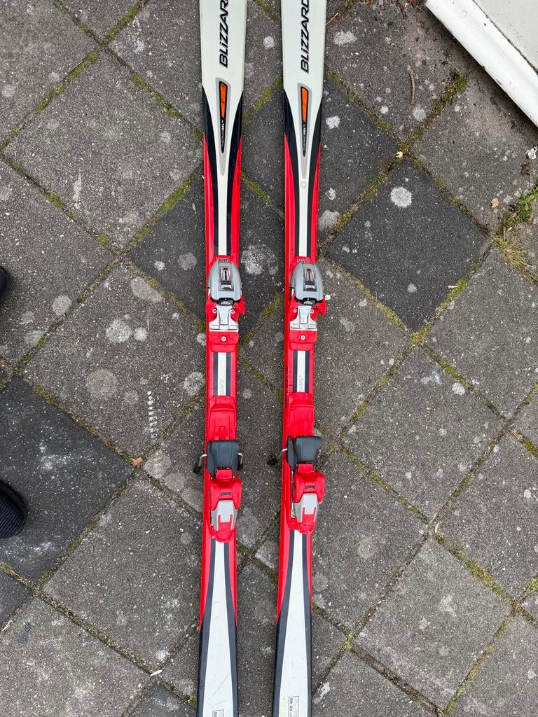 Blizzard Ski's - Perfect voor Carving, Ophalen, 140 tot 160 cm, Gebruikt, Carve
