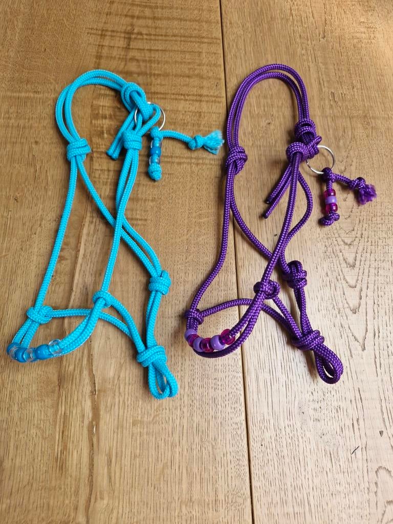 Hobbyhorse touwhalster kralen met lucky charm aqua en paars, Ophalen of Verzenden, Nieuw, Jongen of Meisje