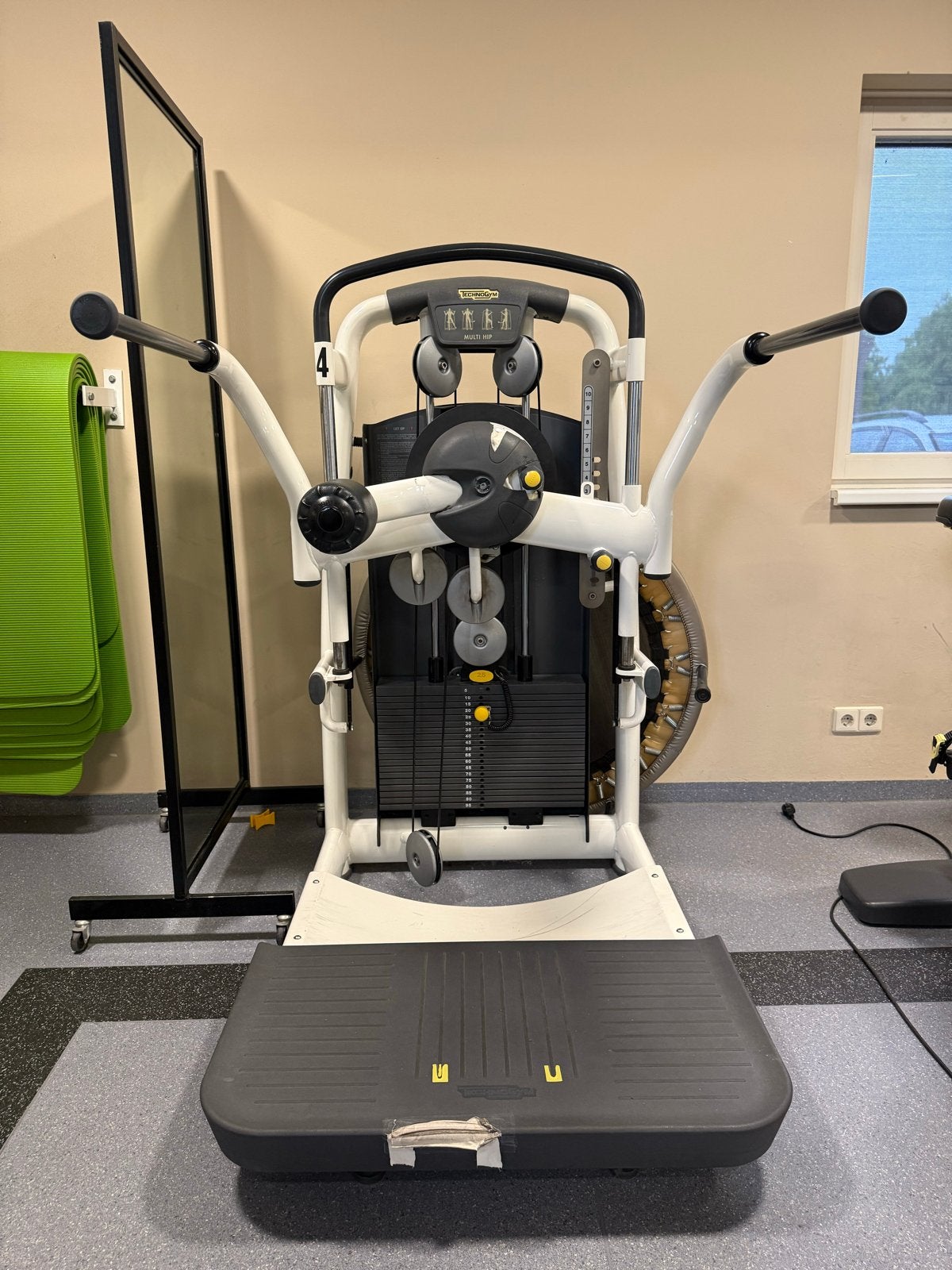 Technogym Multi Hip fitnessapparaat, Sport en Fitness, Ophalen, Gebruikt, Krachtstation, Metaal