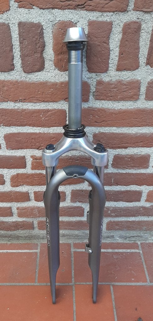 Verende Voorvork afkomstig van Koga Miyata Tesla ion E-bike, Fietsen en Brommers, Fietsonderdelen, Ophalen, Verende Voorvork SR Suntour van Koga Miyata Tesla ion E-bike