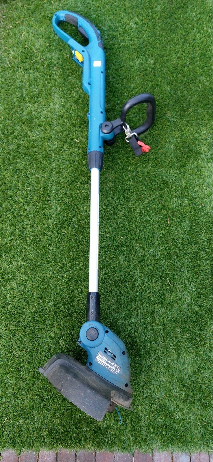Grastrimmer MAKITA DUR181 accu kantjesmaaier verstelbaar, Tuin en Terras, Ophalen of Verzenden, Zo goed als nieuw, Accu