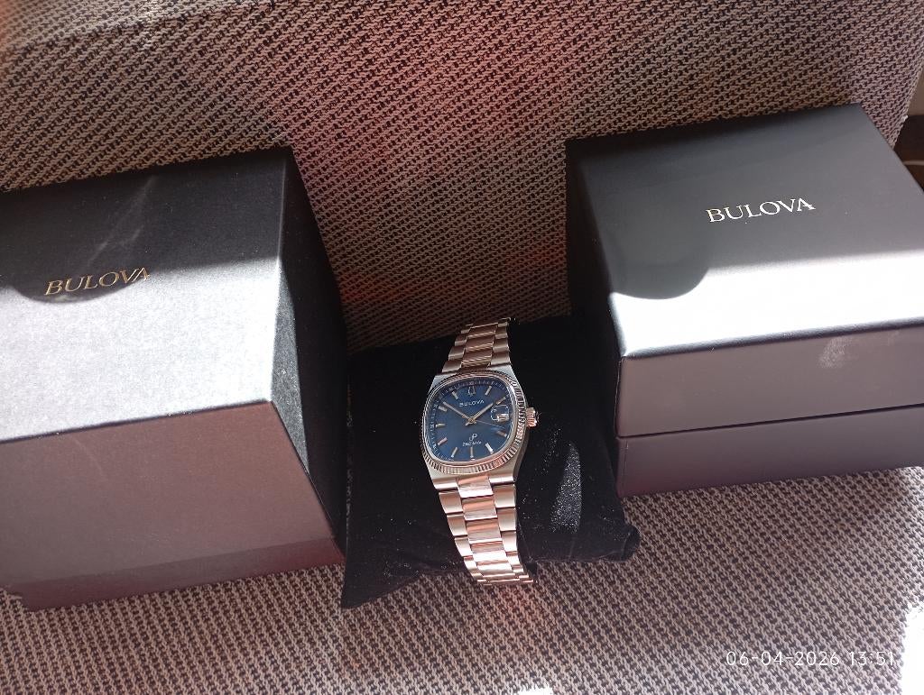 Bulova super seville horloge, Ophalen of Verzenden, Zo goed als nieuw, Staal, Overige merken