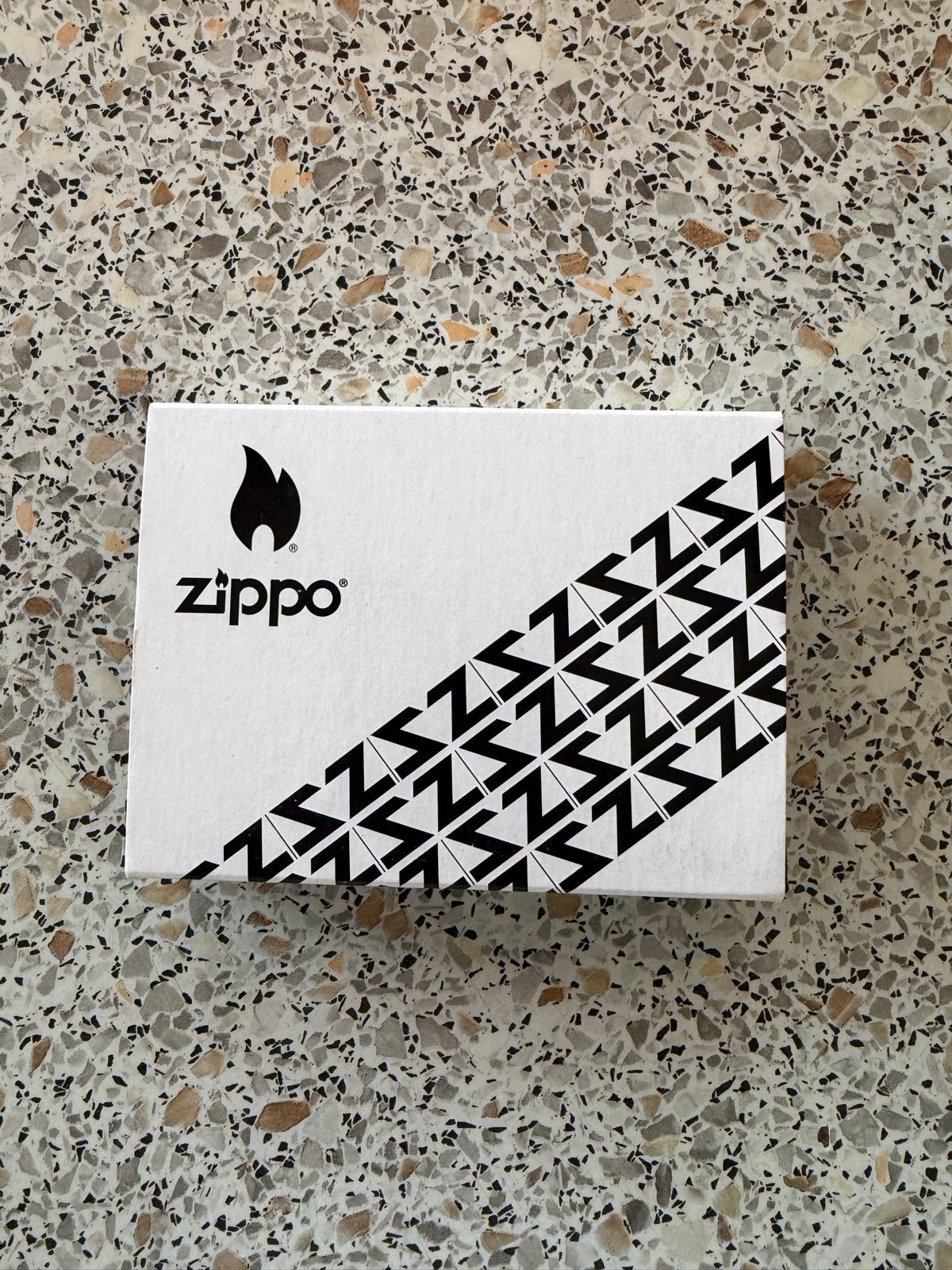 Zippo multicut gold plated aansteker nieuw in verpakking, Verzamelen, Ophalen of Verzenden, Nieuw, Aansteker