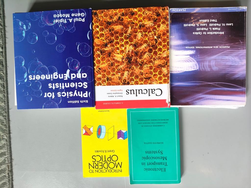 Natuurkunde boeken, Boeken, Studieboeken en Cursussen, Ophalen of Verzenden, Beta, Gelezen, WO