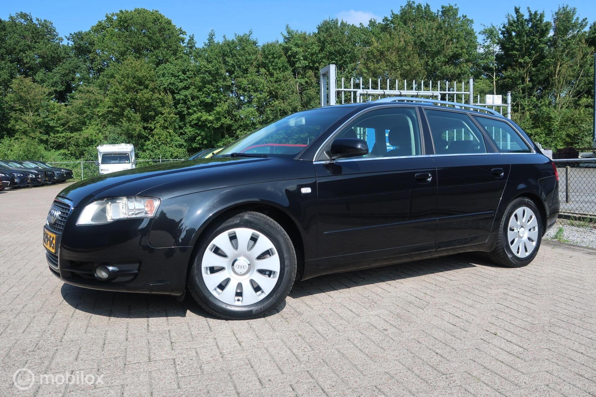 Audi A4 Avant 1.8 Turbo Advance, Auto's, Voorwielaandrijving, Gebruikt, Zwart, A4