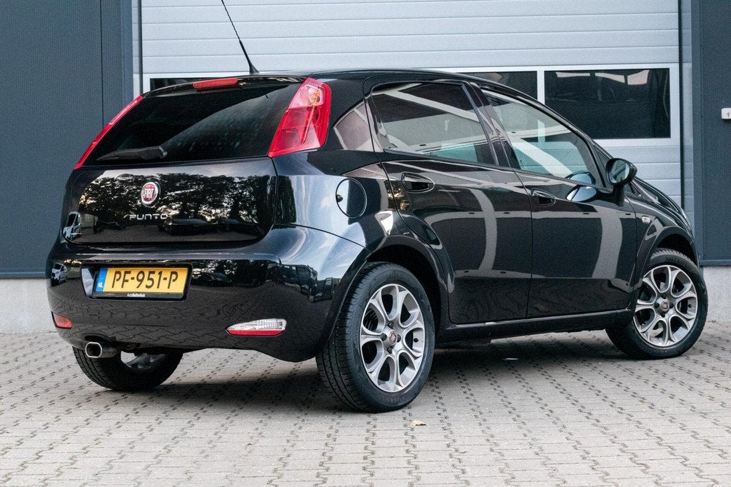 Fiat Punto Evo Lounge 1.2 4-cilinder|CRUISE|NAVI|5-DRS|AIRCO, Auto's, Voorwielaandrijving, 1005 kg, 4 cilinders, Met garantie (alle)
