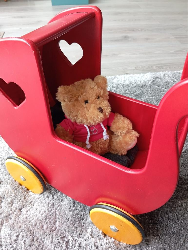 Schattig houten poppenwagentje - Moover, Ophalen of Verzenden