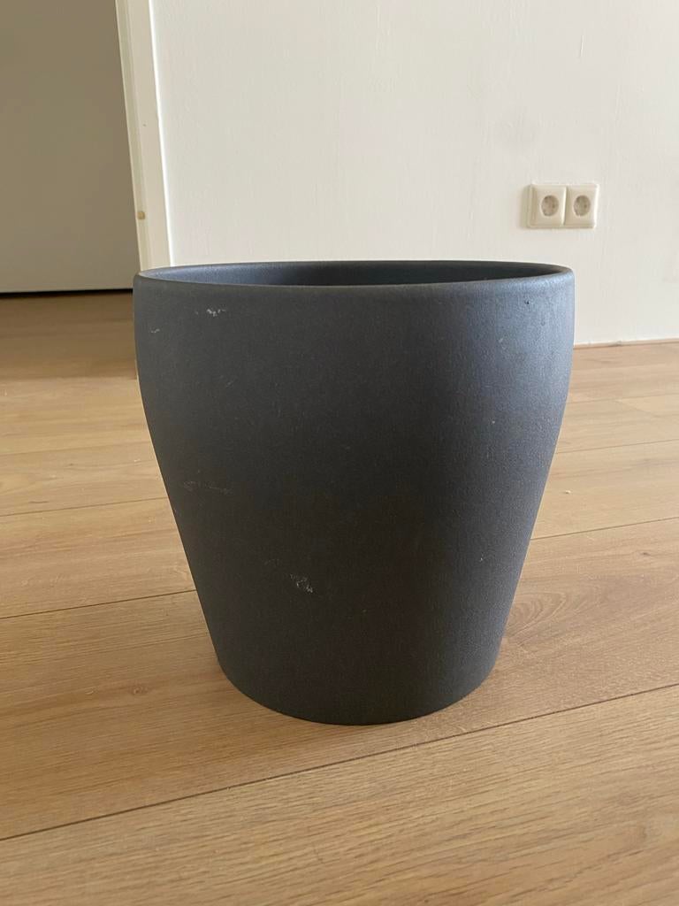 Grote grijze bloempot IKEA, Gebruikt, Rond, Binnen, Ophalen of Verzenden