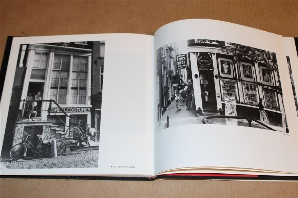 D\'oude Binnenstad — Fotoboek Dagelijks Leven in Amsterdam, Boeken, Ophalen of Verzenden, Gelezen