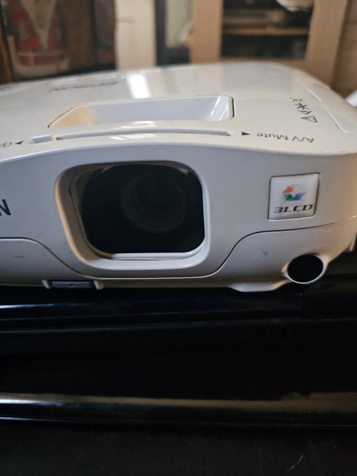 Te koop Epson EB-S10 beamer, Ophalen of Verzenden, Gebruikt, Epson