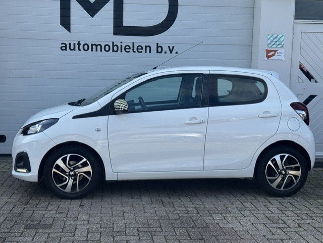 Peugeot 108 1.2 VTi Allure -Climate-LED-Dealer onderhouden, Auto's, Peugeot, Voorwielaandrijving, Euro 5, Stof, Gebruikt