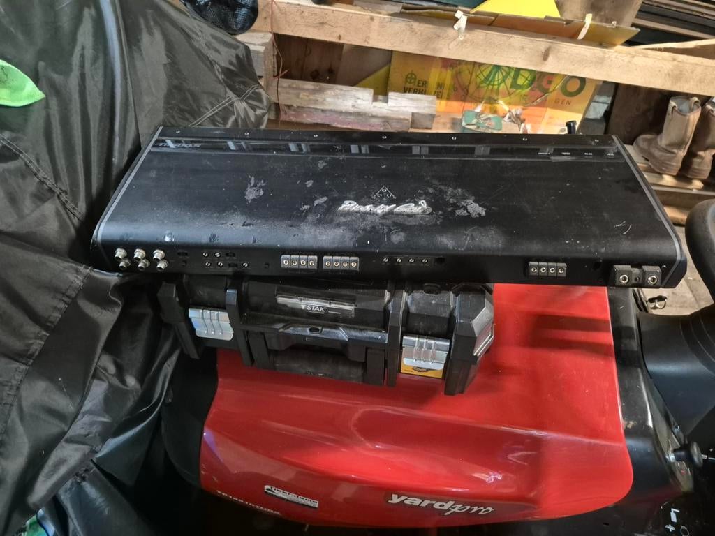 Phoenix Gold Ti1600.5 Versterker 1600watt, Ophalen, Gebruikt