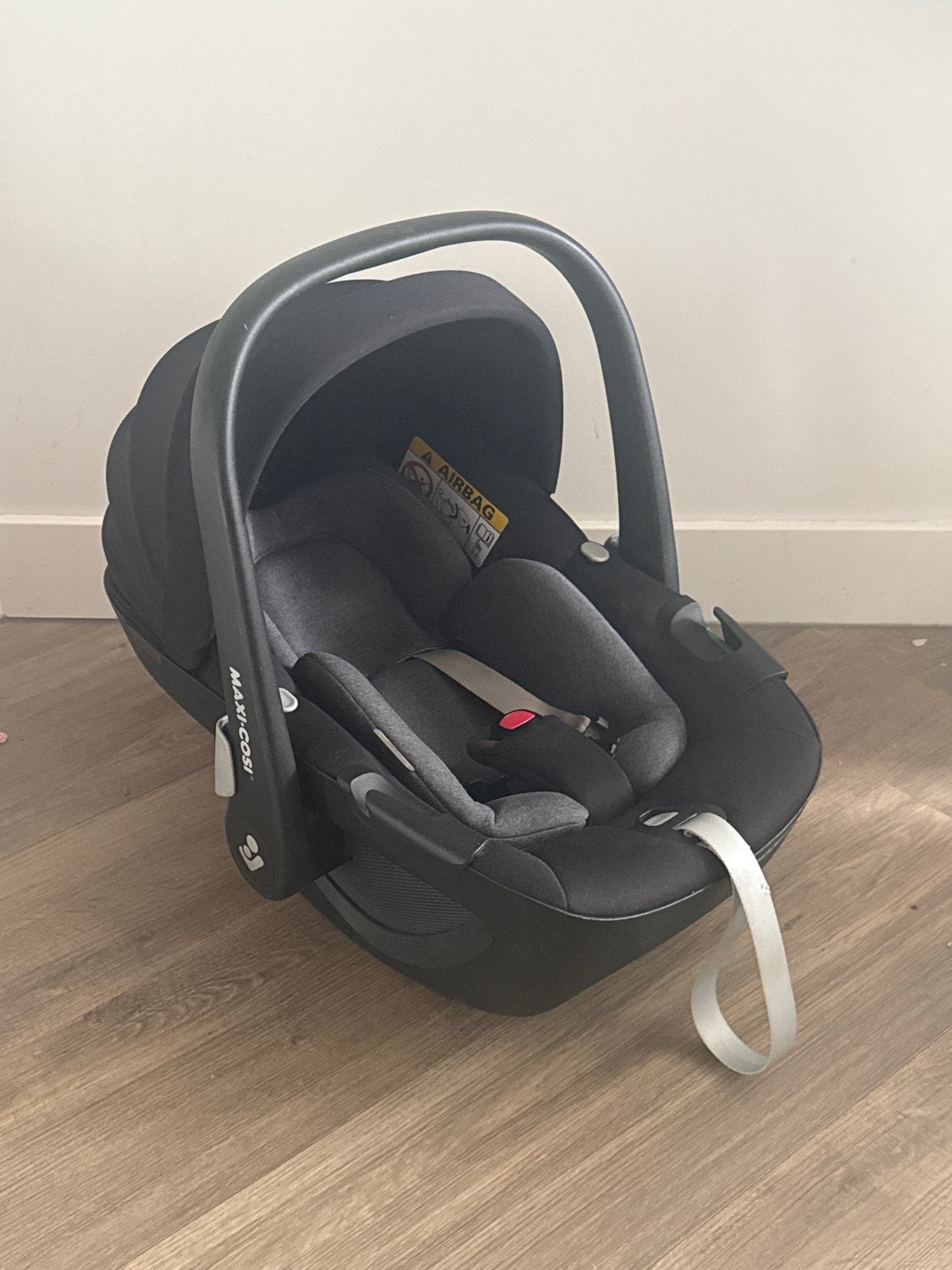Maxi-Cosi autostoel - Zwart - Gebruikt, 0 t/m 13 kg, Maxi-Cosi, Gebruikt, Autogordel