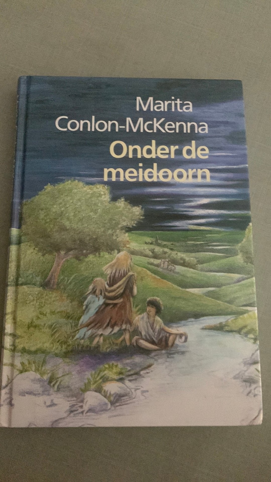 M. Conlon-McKenna: Onder de meidoorn, Boeken, Ophalen of Verzenden, Gelezen, Fictie