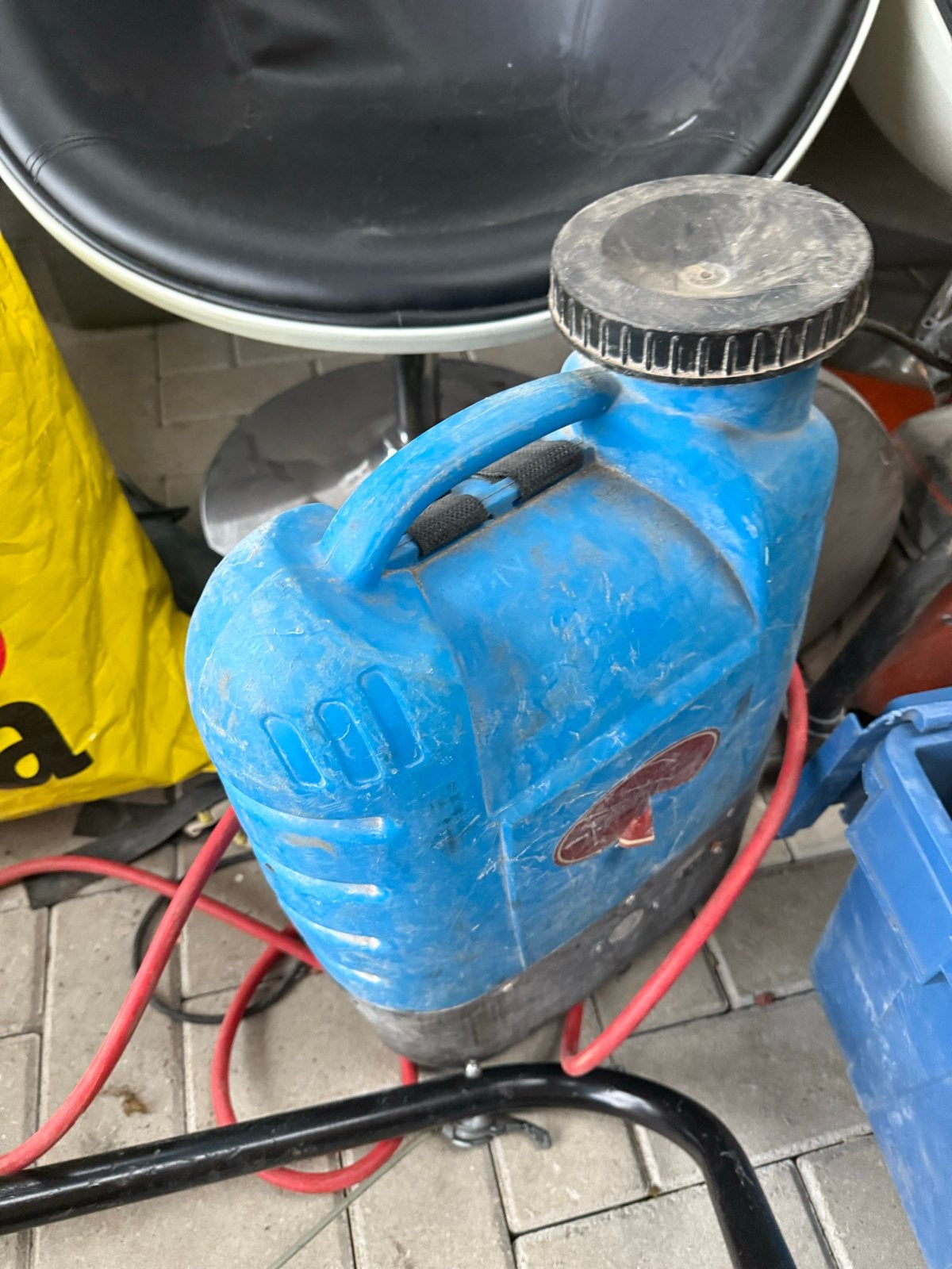 Gebruikte Watertank - Blauw Kunststof, Tuin en Terras, Regentonnen, 150 liter of meer, Ophalen, Gebruikt, Kunststof
