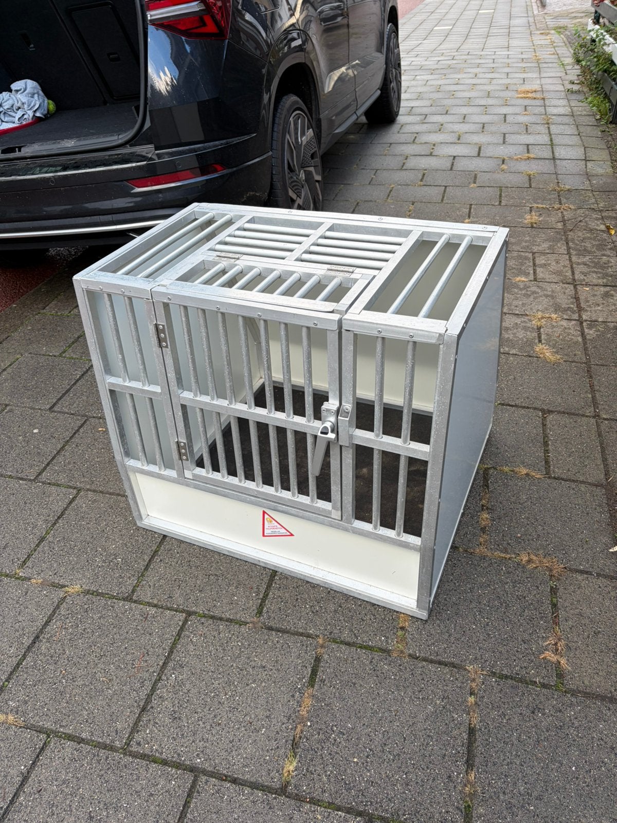 Aluminium bench voor in de auto (autobench / hondenbench), Ophalen, Gebruikt