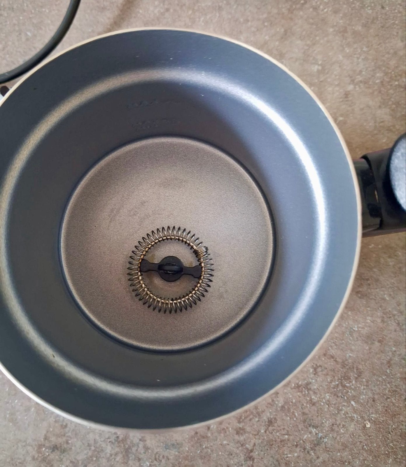 KitchenBrothers KB702 Elektrische Melkopschuimer- 500W Zwart, Ophalen of Verzenden, Zo goed als nieuw, Elektrische melkopschuimer