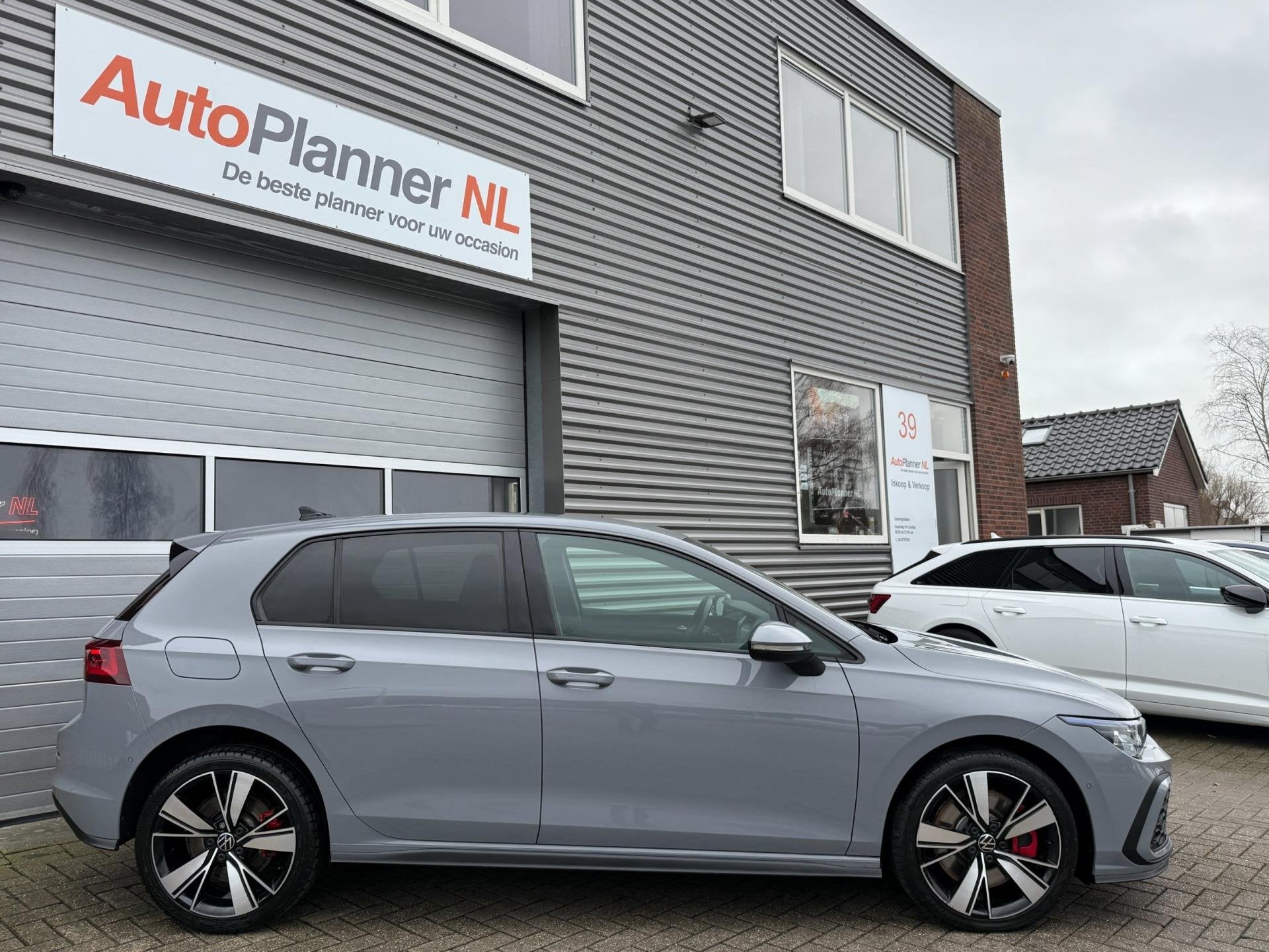 Volkswagen Golf VIII 1.4 GTE eHybrid! Camera! HUD! 1e Eigen., Auto's, Stof, Gebruikt, 4 cilinders, Automatische klimaatregeling