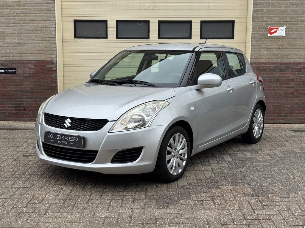 Suzuki Swift 1.2 Comfort EASSS Airco|Stoelverw.|APK 12-2026, Voorwielaandrijving, Stof, Gebruikt, 4 cilinders