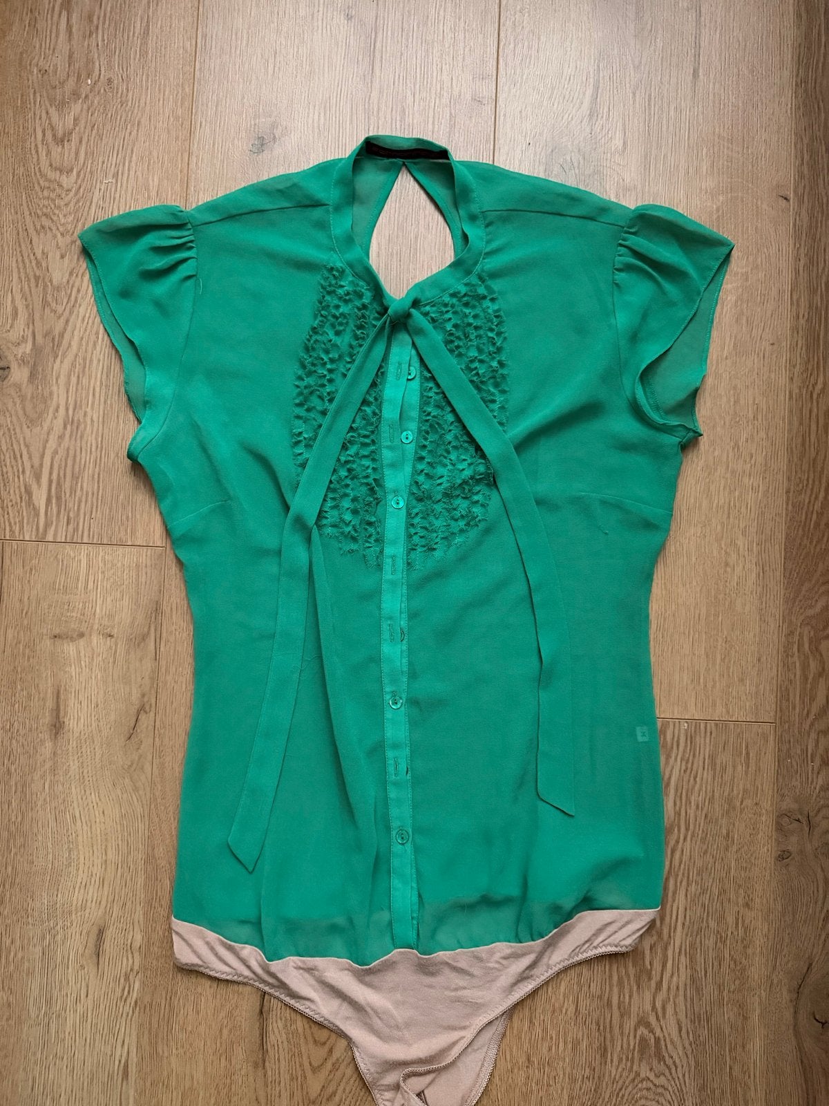 Fornarina groene body maat M, Kleding | Dames, Maat 38/40 (M), Verzenden, Zo goed als nieuw, Korte mouw