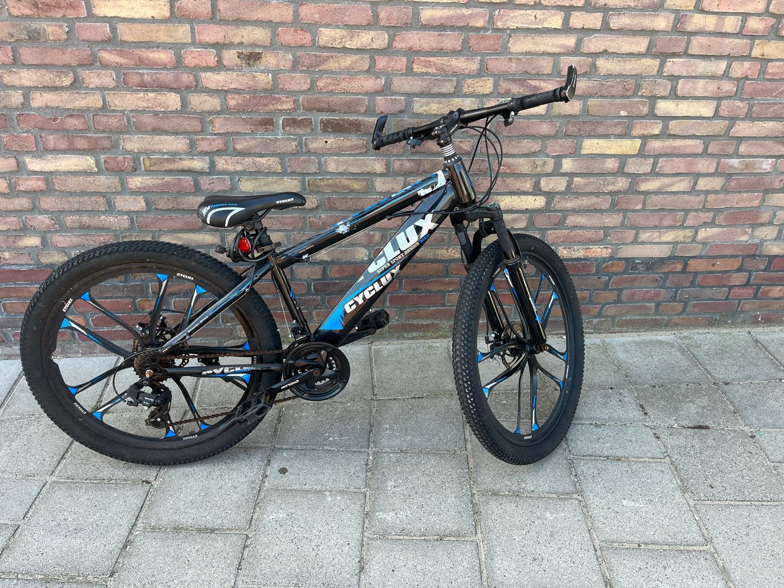 Mountainbike jongens fiets 26 inch - In goede staat, Fietsen en Brommers, Gebruikt, Hardtail, Heren, Ophalen of Verzenden