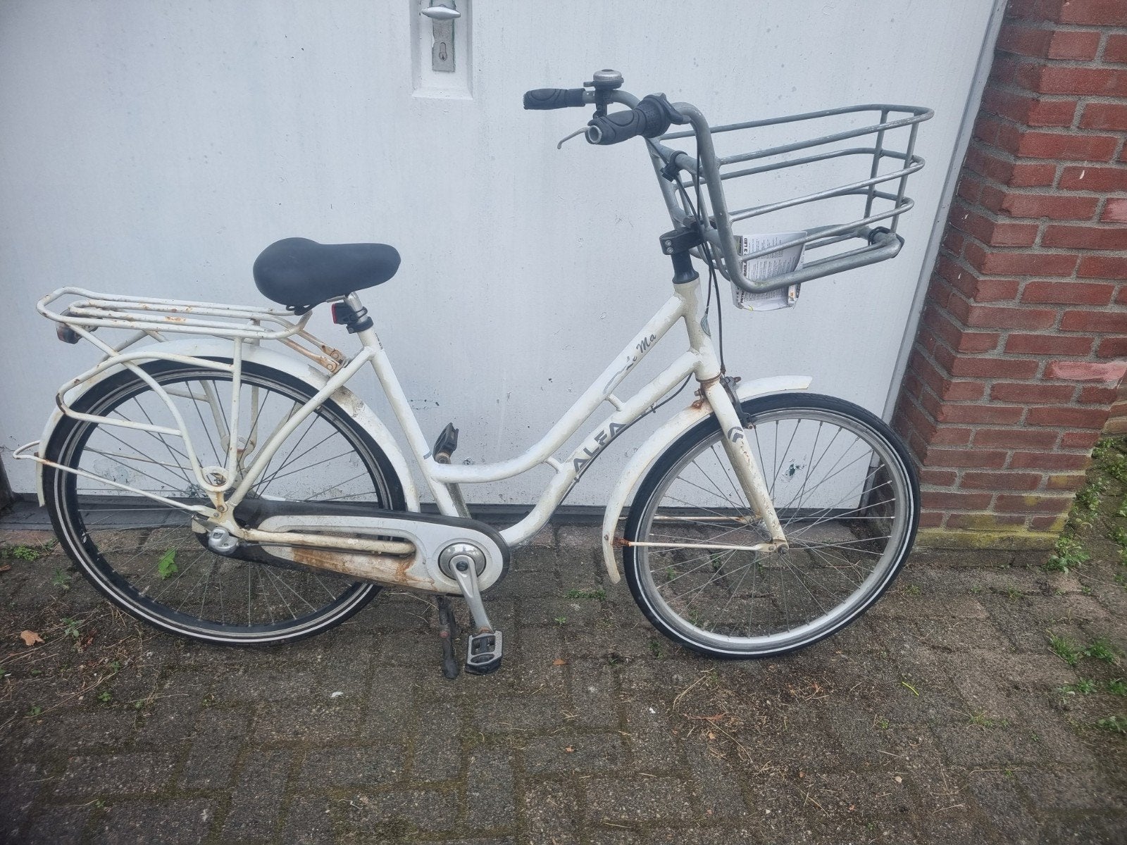 Alfa damesfiets met Nexus versnellingen en voordrager, Fietsen en Brommers, Gebruikt, Velgrem, Versnellingen, 50 tot 53 cm