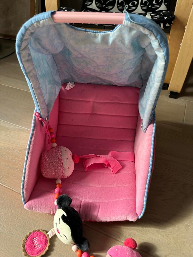 Haba Poppen Maxi Cosi - Lichtgewicht en Hoge Kwaliteit, Ophalen of Verzenden, Zo goed als nieuw, Overige typen