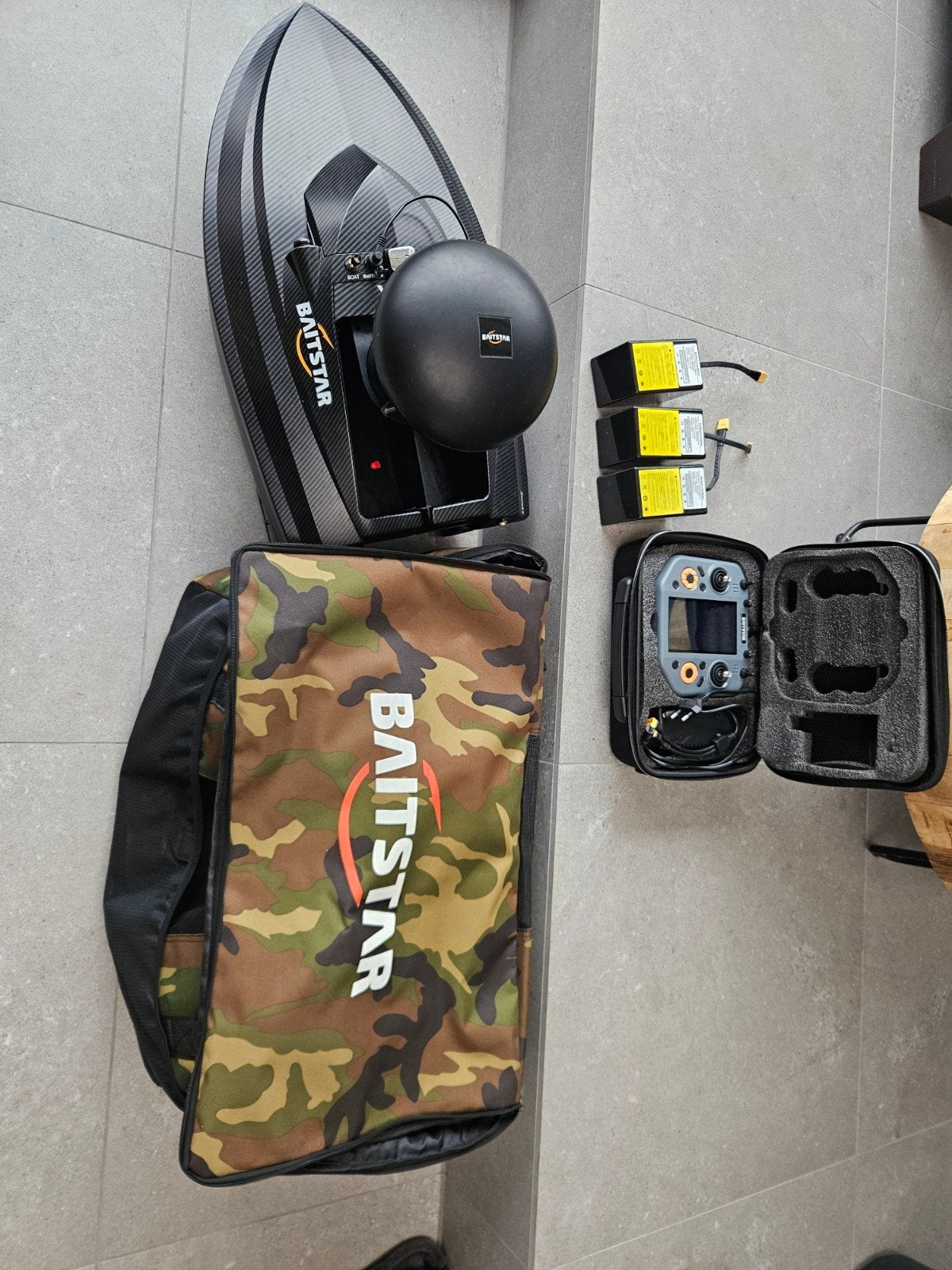Baitstar Xpert all in one voerboot met baitthrower, Ophalen