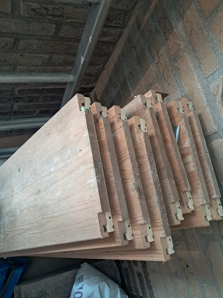 Planken voor stellage (inclusief bevestigingsmateriaal, Huis en Inrichting, Ophalen, Gebruikt