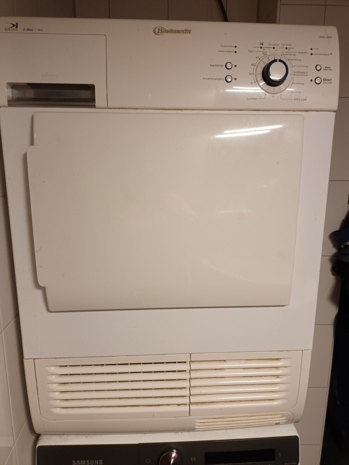 Bauknecht TRKD 4667 Condensdroger - 6kg, Ophalen, 6 tot 8 kg, Gebruikt, Condens