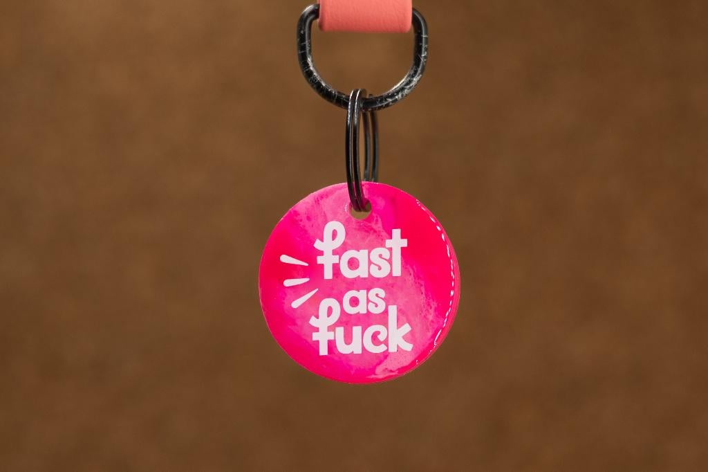 Voor snelle honden! Hondenpenning - Fast as fuck, Waddinxveen, Mandy@cracker-jack.nl, Verzenden, Nieuw