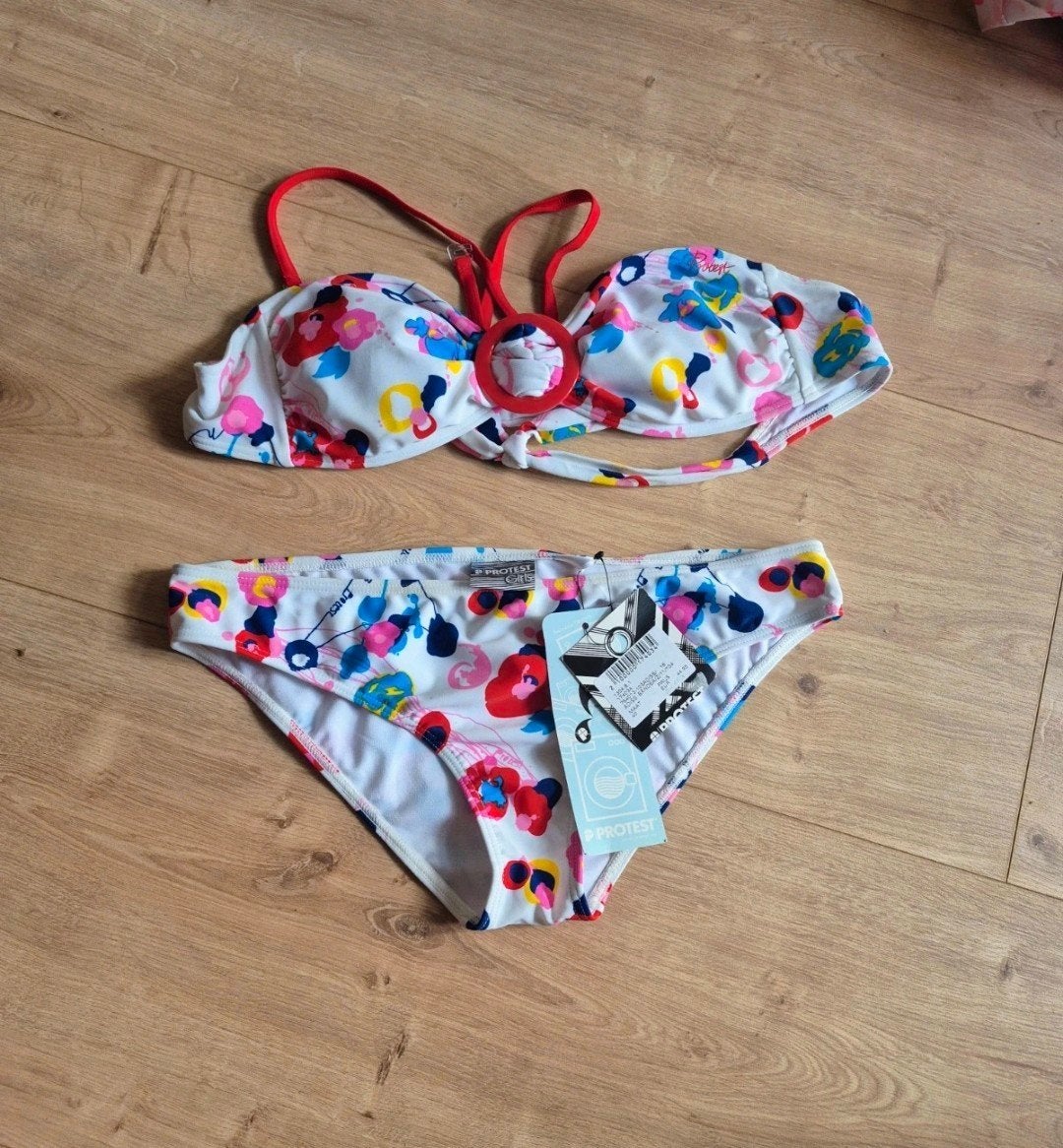 Nieuwe Protest bikini maat 40 met prijskaartje, Ophalen, Meerkleurig, Nieuw, Protest