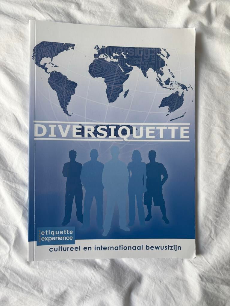 Diversiquette: Cultureel en Internationaal Bewustzijn, Ophalen of Verzenden, Gamma, Zo goed als nieuw, HBO