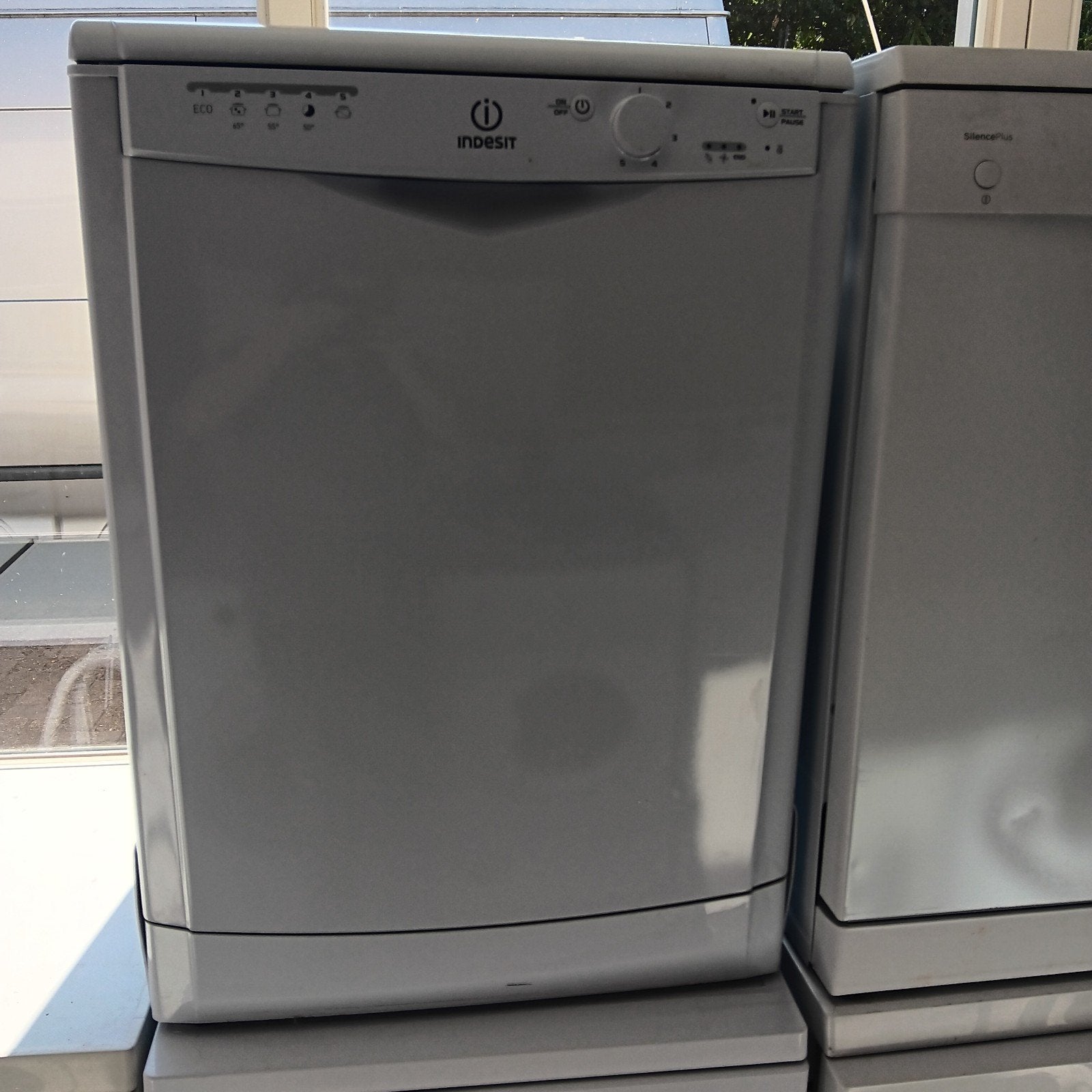 Vaatwassers v.a €145,- met 3 maanden garantie, Ophalen, Zo goed als nieuw, 10 tot 14 liter, 85 tot 90 cm