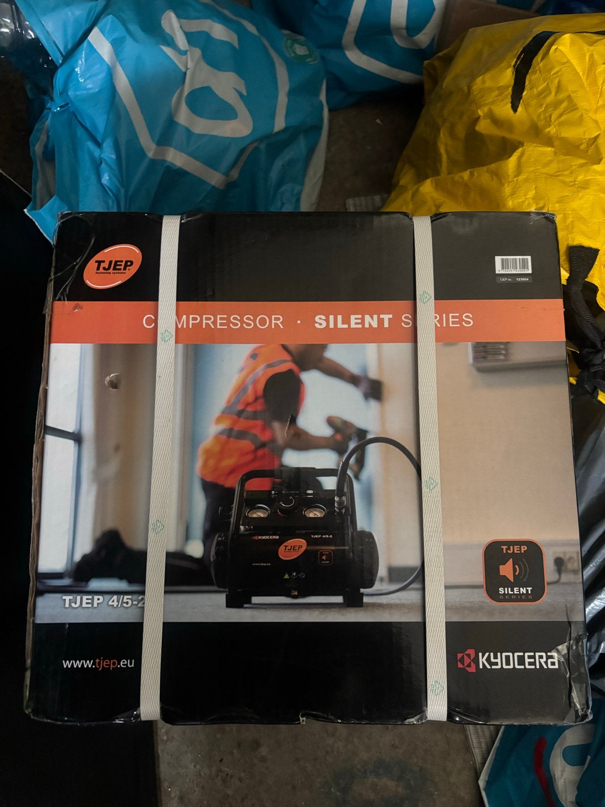 TJEP 4/5-2 Silent Compressor - Nieuw in doos, Doe-het-zelf en Verbouw, Compressors, 6 tot 10 bar, Nieuw, Ophalen of Verzenden