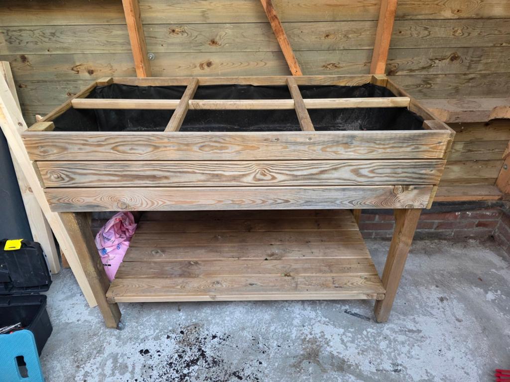 Verhoogde moestuinbak, Tuin en Terras, Bloembakken en Plantenbakken, Ophalen, 100 cm of meer, Zo goed als nieuw, 60 cm of meer