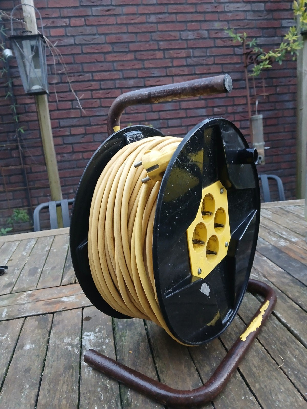 Robuuste verlengkabelhaspel 50m - Ideaal voor tuin en werkpl, Ophalen, Gebruikt, Overige typen