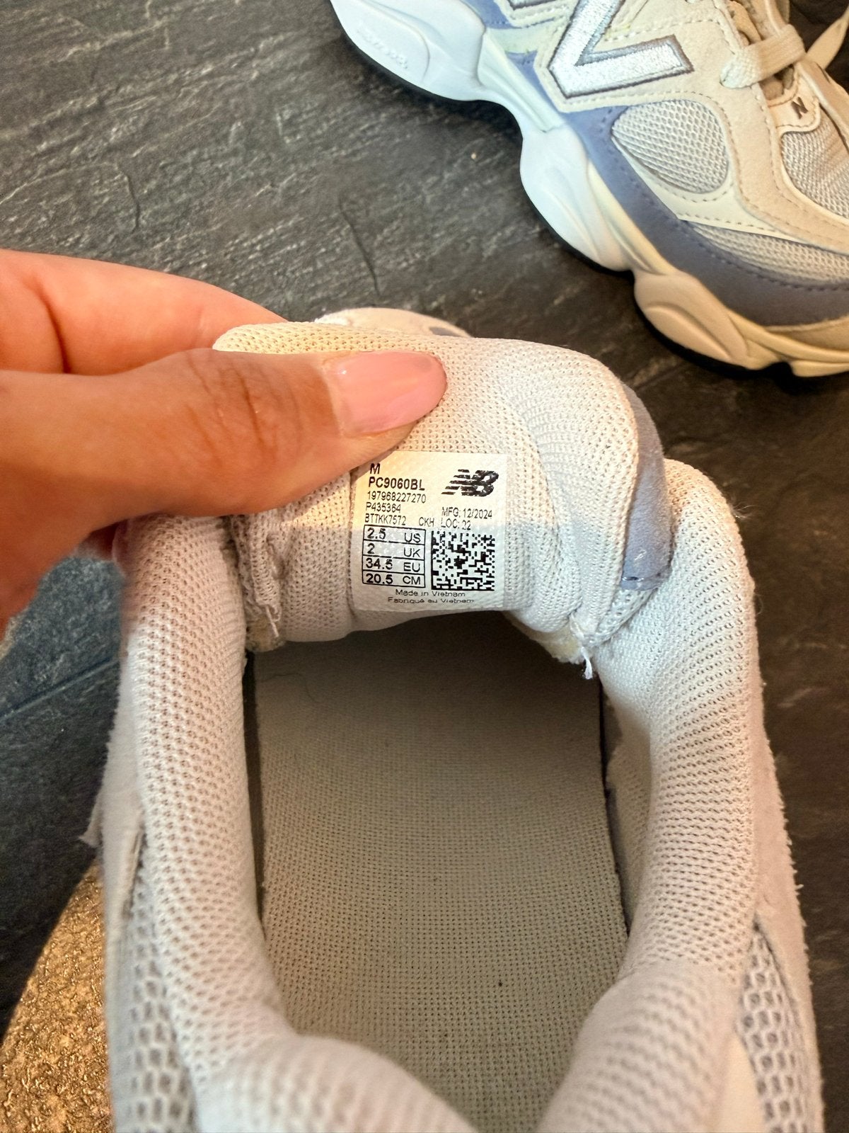 New Balance sneakers maat 34,5 - Blauw, zo goed als nieuw, Ophalen, Zo goed als nieuw, Blauw, Sneakers of Gympen