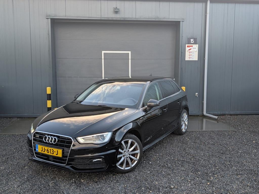 Audi A3 Sportback 1.2 TFSI Adrenalin, NAP, AIRCO APK, Voorwielaandrijving, Gebruikt, Euro 6, 4 cilinders
