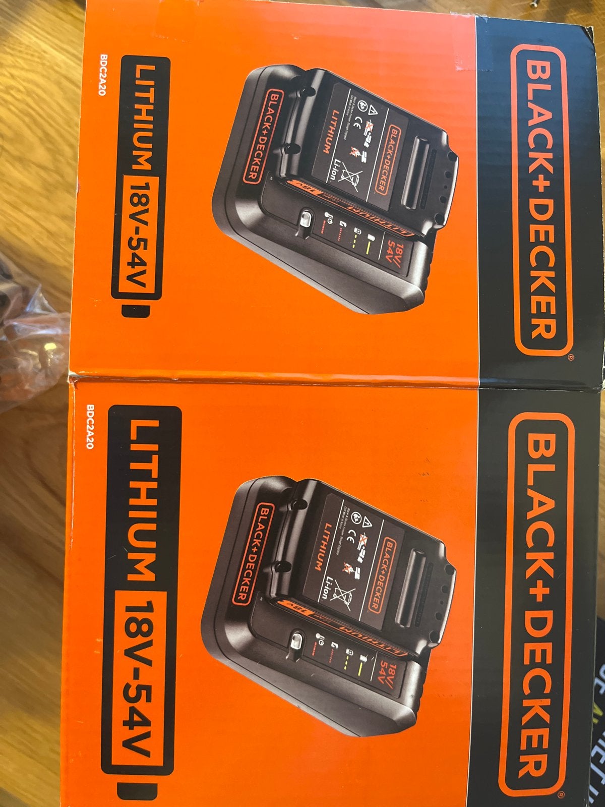 BLACK+DECKER 18V-54V Lithium Acculader (Nieuw in doos), Ophalen of Verzenden, Nieuw